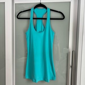 Lululemon Athletica Tank Top in Bright Teal